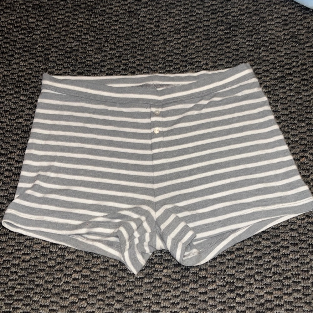 Cute Striped Aerie sleep shorts! Size Medium